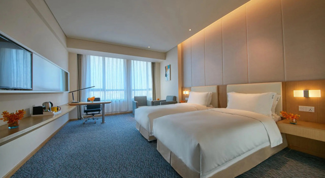 Трёхместный номер Standard Holiday Inn Express Nantong Textile City by IHG
