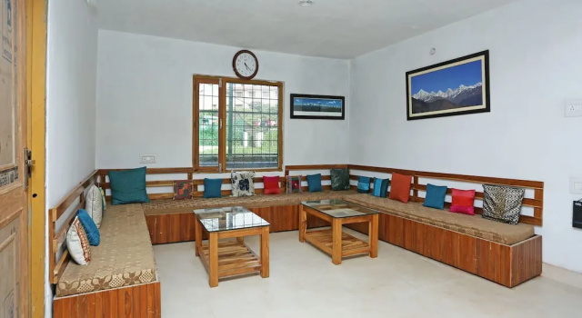 OYO 16895 Holiday Homes, Rezervovat Hotel Nainital Uttarakhand
