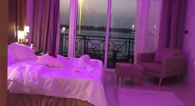 Люкс с балконом и с видом на море Mais Jeddah Suites 2
