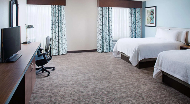 Четырёхместный номер Standard Hilton Garden Inn Albany Airport
