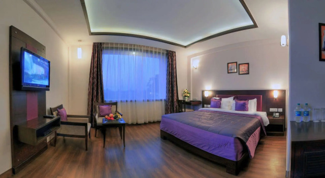 The Retreat, Забронировать Отель Бизнес-отели Нагла-Димар, 4* 5*