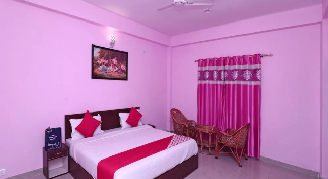 OYO 16516 Corbett Sunrise Resort, Rezerwuj Ośrodek wypoczynkowy Hotele w Uttarakhand z basenem, Basen