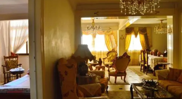 Private Room in Alexandria