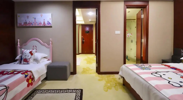 Полулюкс Huagang International Hotel