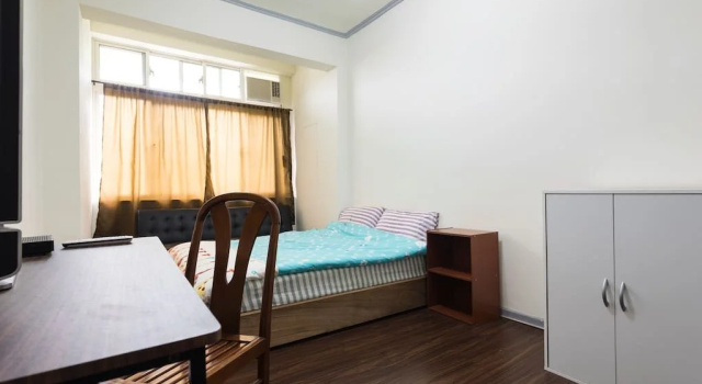 New Castle Apartment