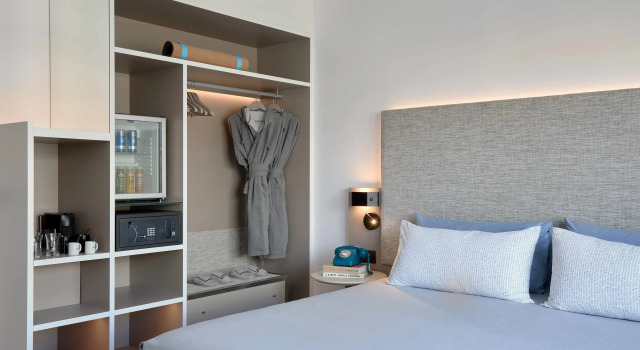 Отель INNSiDE by Melia Barcelona Apolo