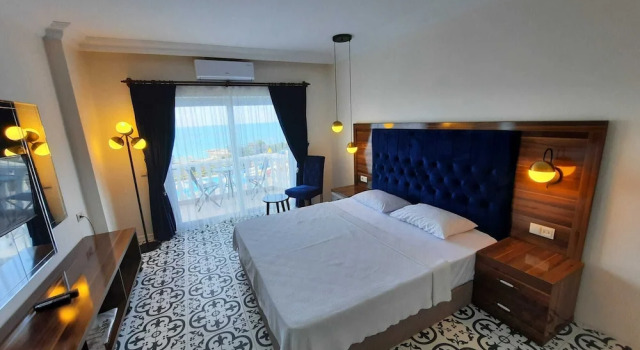Двухместный номер Standard с балконом и с видом на море Issos otel