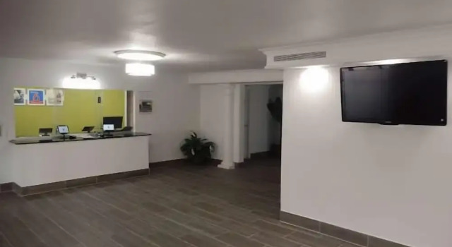 Stay Inn & Suites, Забронировать Отель Хьюстон Texas Gulf Coast, рядом с Торговый центр Greenspoint