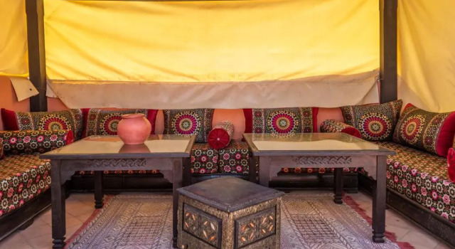 Riad Dar Sirine, Забронировать Отель Отели Марракеш-Тенсифт-Эль-Хауз с парковкой, Парковка