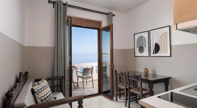 Двухместный номер Superior с видом на море Porto Kalyves Seaside Aparthotel