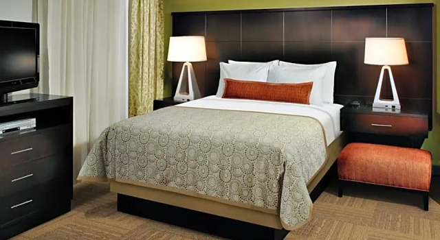 Двухместный номер Standard Staybridge Suites Toledo - Rossford - Perrysburg by IHG