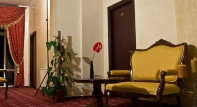 Hotel Maryo, Забронировать Отель Недорогие отели Плоешти, недорого