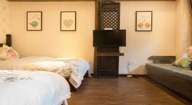 Lijiang Danchun Sunshine Inn, Забронировать Отель Лицзян Юньнань, рядом с Улица Сквер-стрит Древнего города Даянь