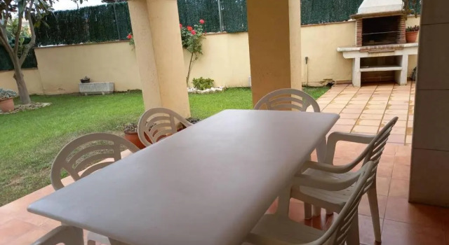 Коттедж Casa céntrica en Platja dAro, a 5min de la playa