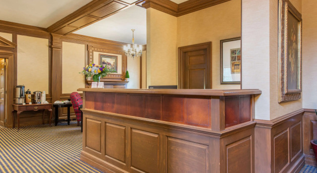 Exeter Inn, Rezerwuj Hotel Hotele w New England z basenem, Basen