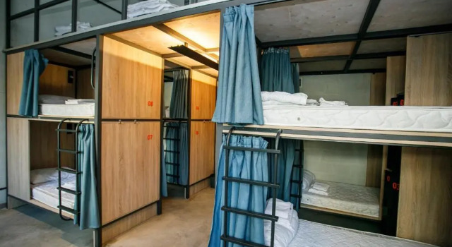 Кровать в общем номере Campus Community A-Rooms