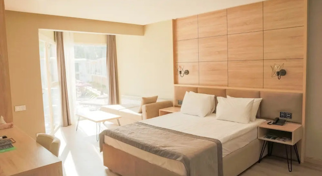 Riva Hill Resort