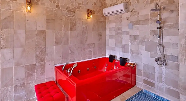 Люкс с видом на море Mojo Boutique Hotel