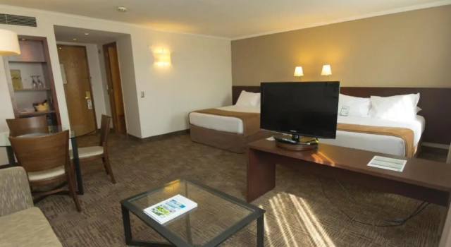 Четырёхместный номер Standard Hotel Director Vitacura
