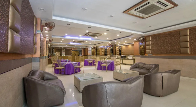 OYO 14385 Golden petal rooms, Забронировать Отель Отели Нью-Дели с завтраком, Завтраки