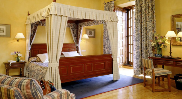 Полулюкс Parador de Zamora