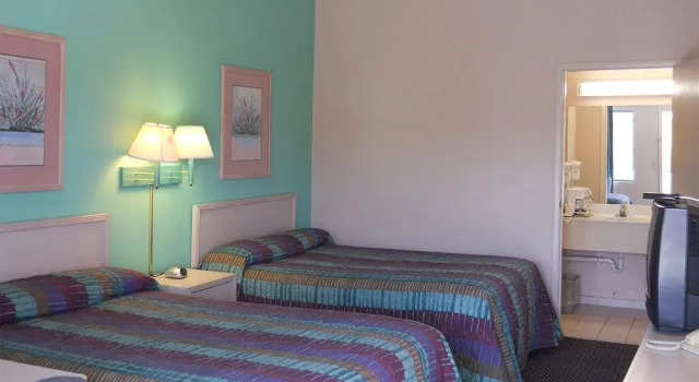 Vintage Inn Lake Wales, Забронировать Отель Отели Lakeland - Winter Haven с парковкой, Парковка