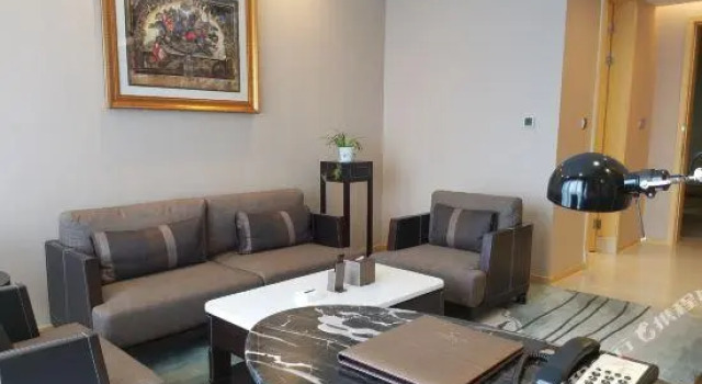 Jiasheng Jinling Hotel, Prenota Hotel Hotel a Jiangsu con parcheggio, Parcheggio