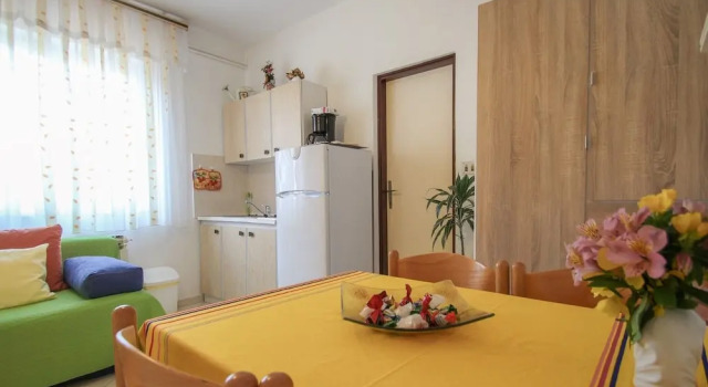 Alma One, Забронировать Отель Отели Новиград 3 звезды, 3*