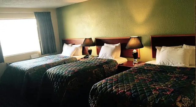 Семейный номер Standard Budget Inn Buffalo Airport