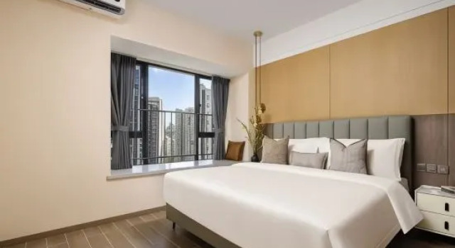Люкс Executive с 2 комнатами с видом на город Floral Hotel·Weilan Hotel
