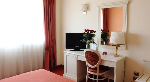 Номер Comfort Semiramide Palace Hotel
