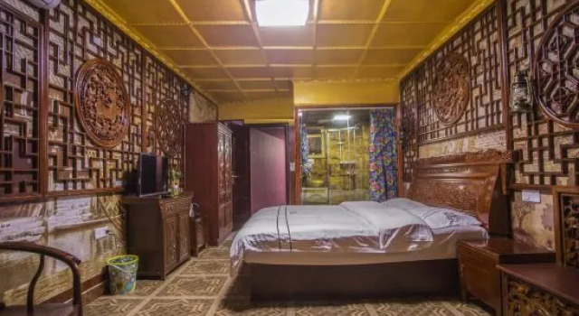 Люкс LQJ Riverside Guest House