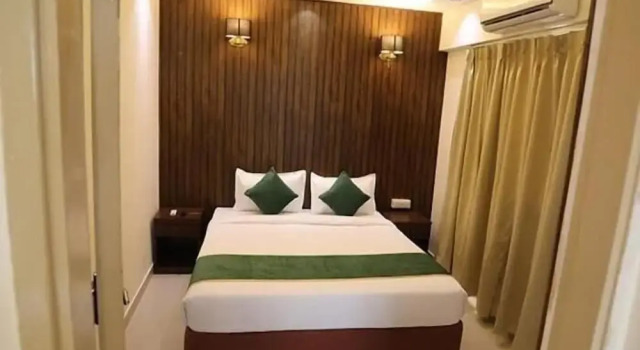 Fabhotel Outstay