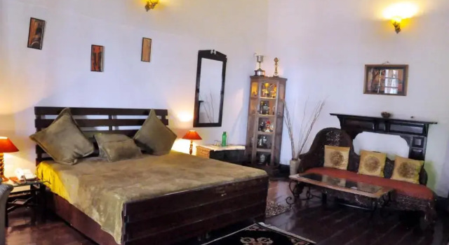 Hira Mount Retreat