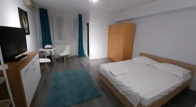 Bega Circumvalatiunii 1 Room Apartment, Varaa Huoneisto Timişoara Timiş, lähellä Fructus Plaza