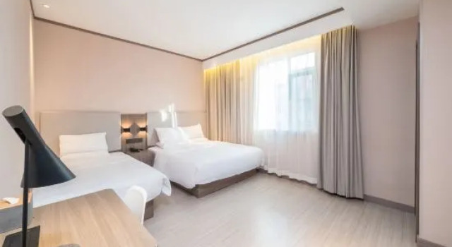 Люкс с видом на улицу Hanting Hotel Beijing Qianmen Street