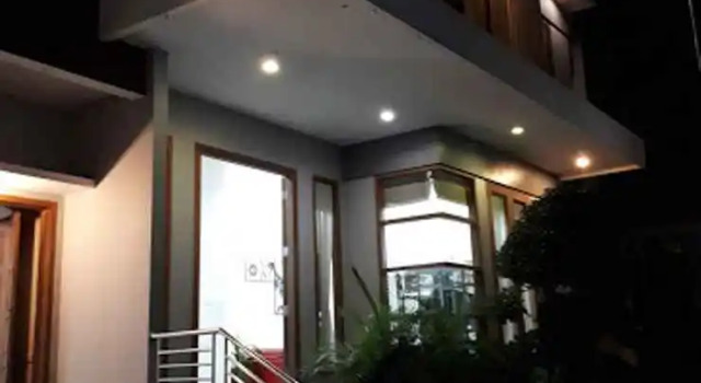 Alloro Boutique Hotel Pacitan