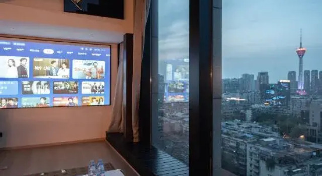 Invis Design Apartment (Chengdu Chunxi Road Taikoo Li Branch)