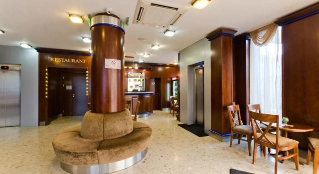 Nadejda Hotel