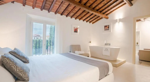 Люкс Palazzo Cini Luxury Rooms in Pisa