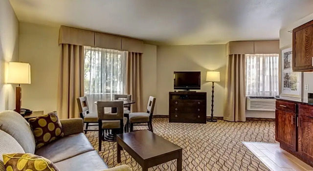 Люкс c 1 комнатой Holiday Inn Express Hotel & Suites Montrose - Black Canyon Area by IHG