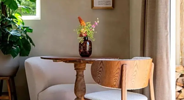 LODGE & LOFT, Book Hotel Hotels in Sassenheim with Parking, Parking