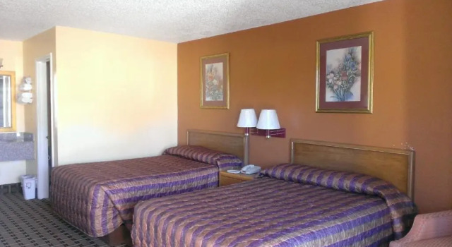 Номер Standard Countryside Inn