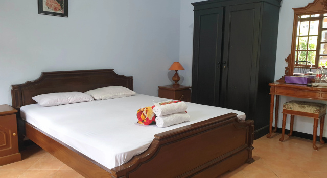Suite Hotel Suronegaran Purworejo RedPartner