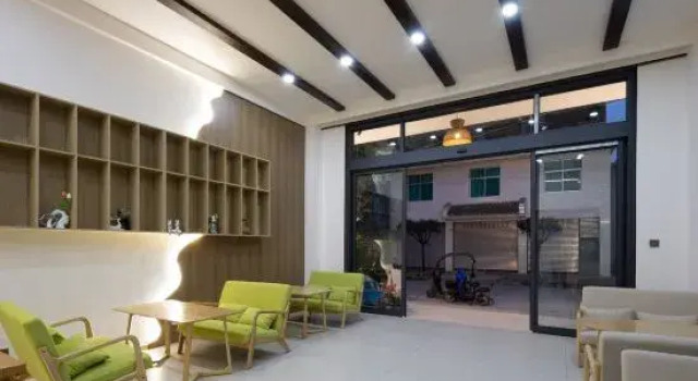 Liuhe • Jin Private Hot Spring Garden Homestay（Qingcheng）, Book Hotel Hoteller i Chengdu med parkering, Parkering