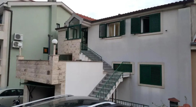 Mucic Apartments, Забронировать Апартаменты/квартира Макарска Biokovo Nature Park, рядом с Францисканский монастырь