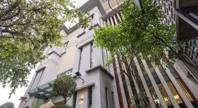 42Pax: 13BR Thai Villa | Luxury Vacation @ PJ, Забронировать Вилла Виллы Петалинг-Джая, Вилла
