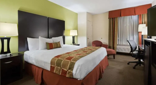 Люкс Best Western Plus Huntersville