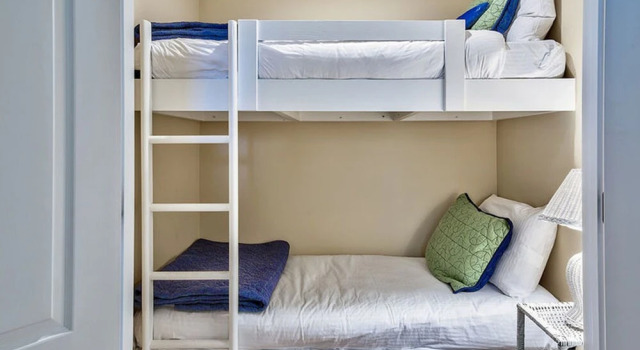 30A Monterey Place by Bliss Beach Rentals, Book Hotel Hoteller i Seacrest med parkering, Parkering