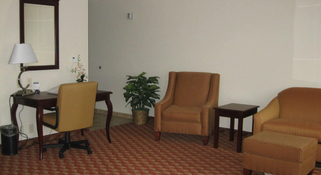 Четырёхместный люкс Hampton Inn Kingsland